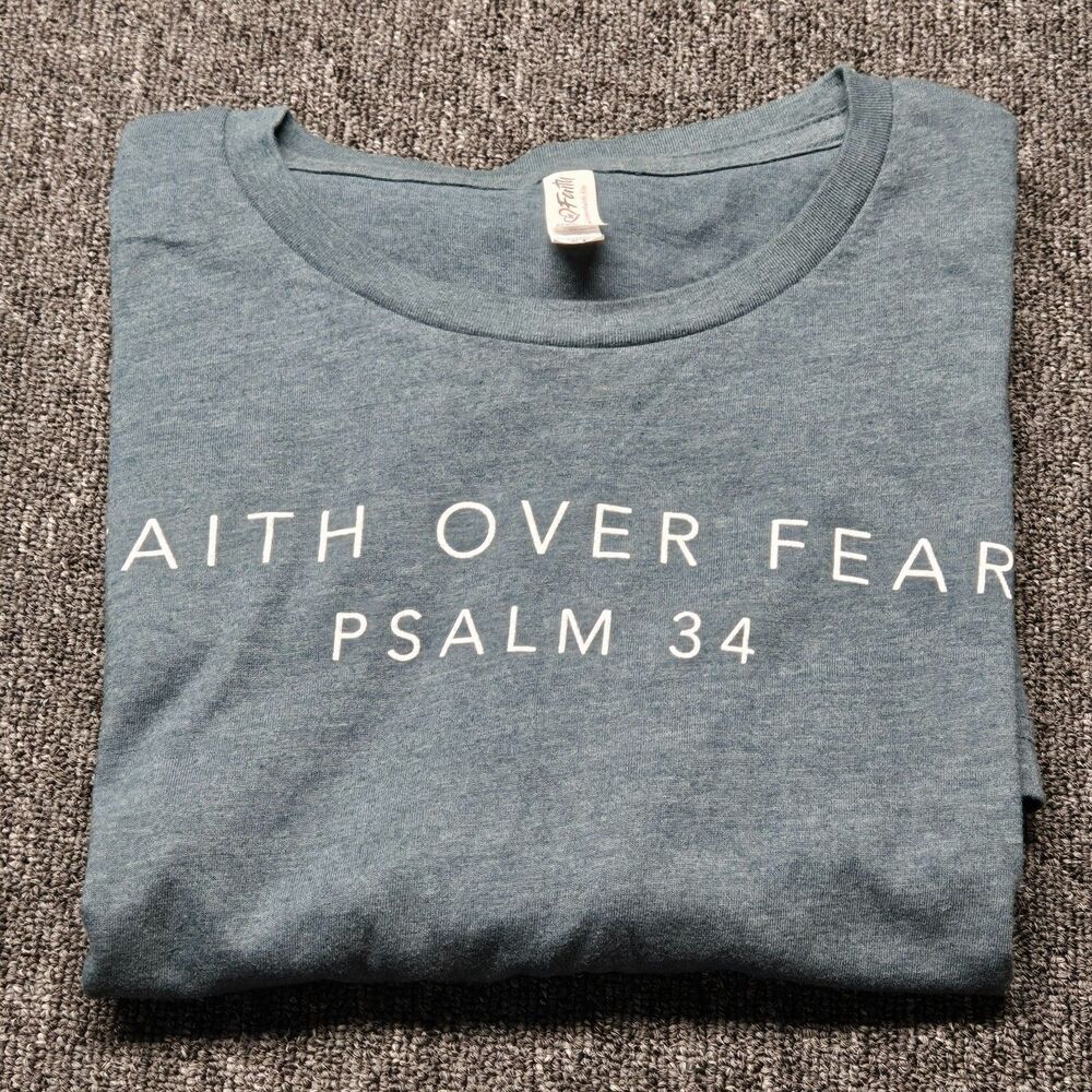 Love In Faith Womens T‑Shirt XL Blue Faith Over Fear Psalm 34 Christian Tee